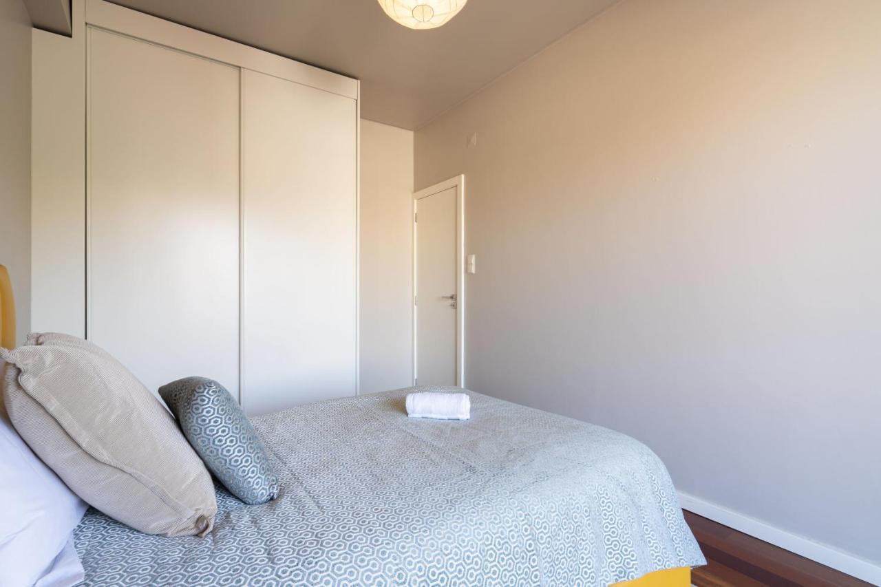 Carolina Roomy & Modern Apartment Porto Buitenkant foto